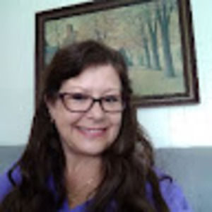 Meet your Posher, Debbie